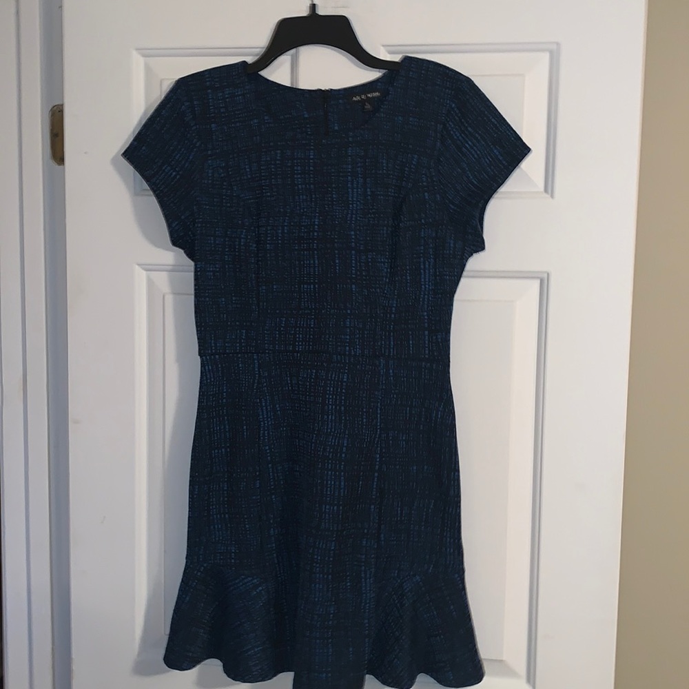 Women’s dress
